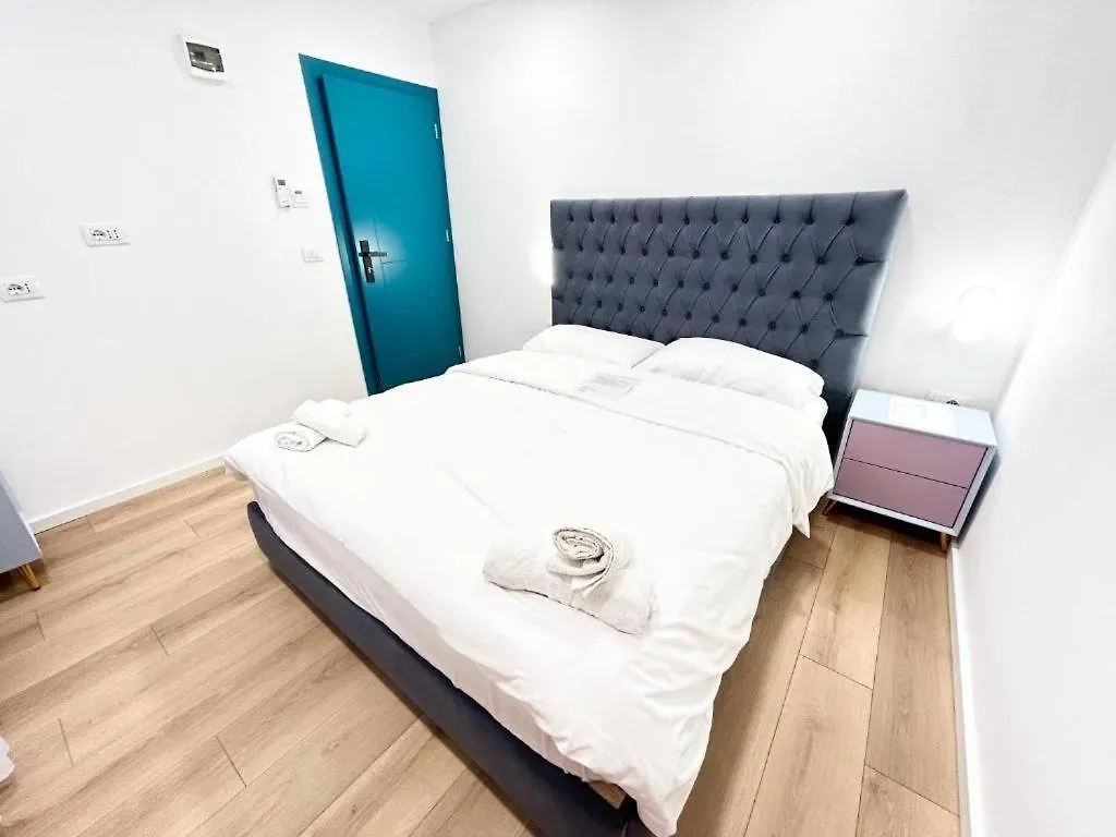 ***  Tirana Inn Hotel Arnavutluk