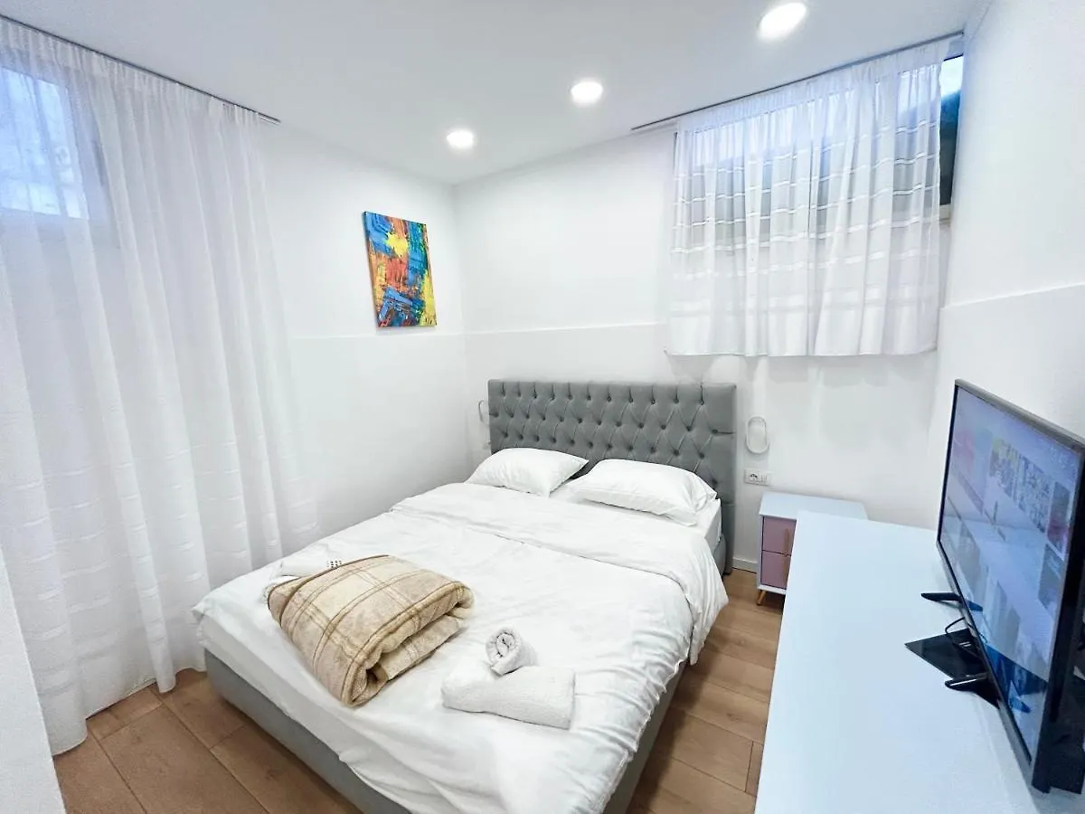Tirana Inn Hotel